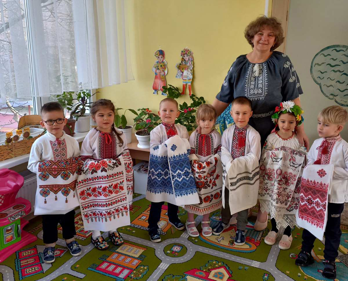 Миру тобі, калинова Україно! (заняття з духовно-морального виховання для дітей середнього дошкільного віку)